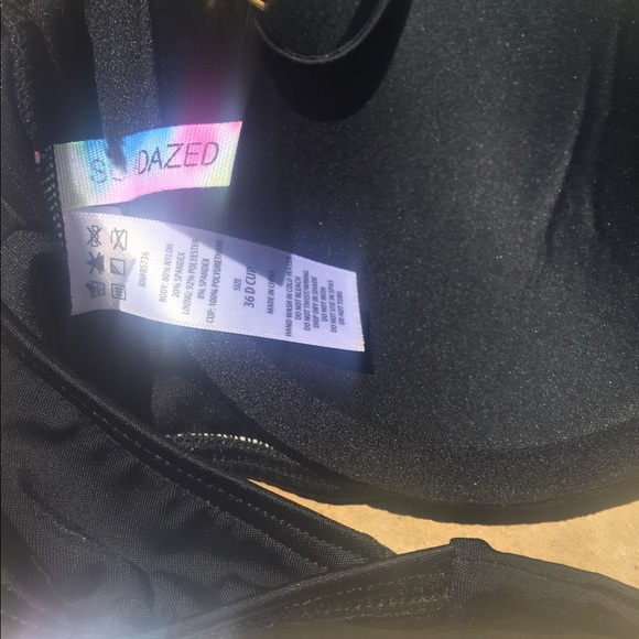 Black classic bandeau bathing suit top - Picture 7 of 7